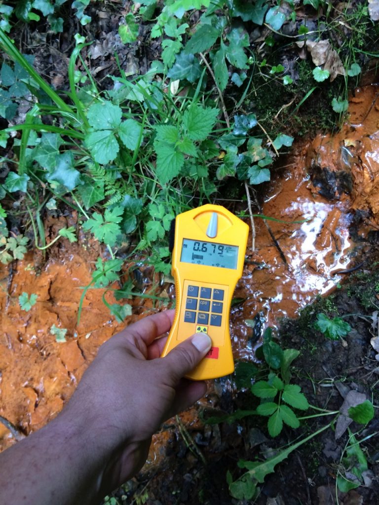 Contaminated stream at Trou ar ru