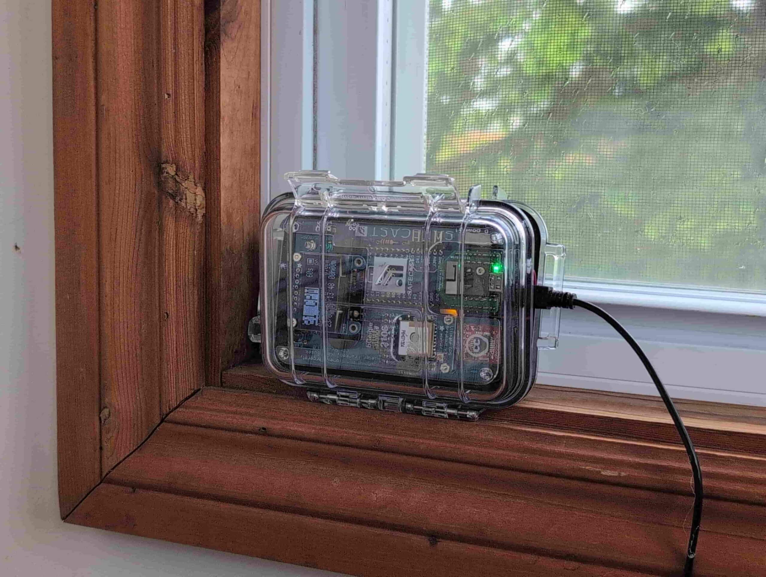 A bGeigieNano fixed monitor measuring radiation data in teh area around Darlington Nuclear Generating station