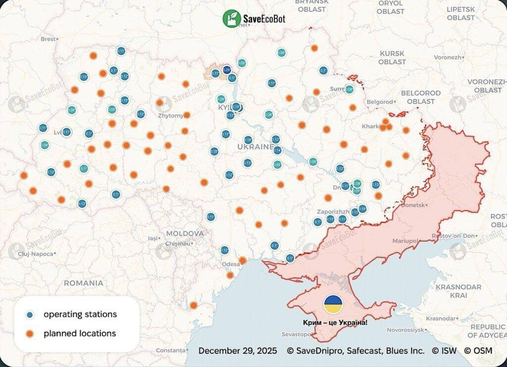 Above: Screenshot from the SaveEcoBot online map showing currently operating RADNOTE solar-powered, wireless realtime radiation sensors in Ukraine as well as planned installation locations. © Pavlo Tkachenko / SaveDnipro